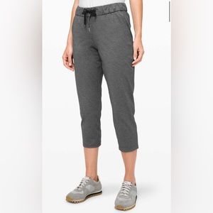 Lululemon on the fly crop 7/8